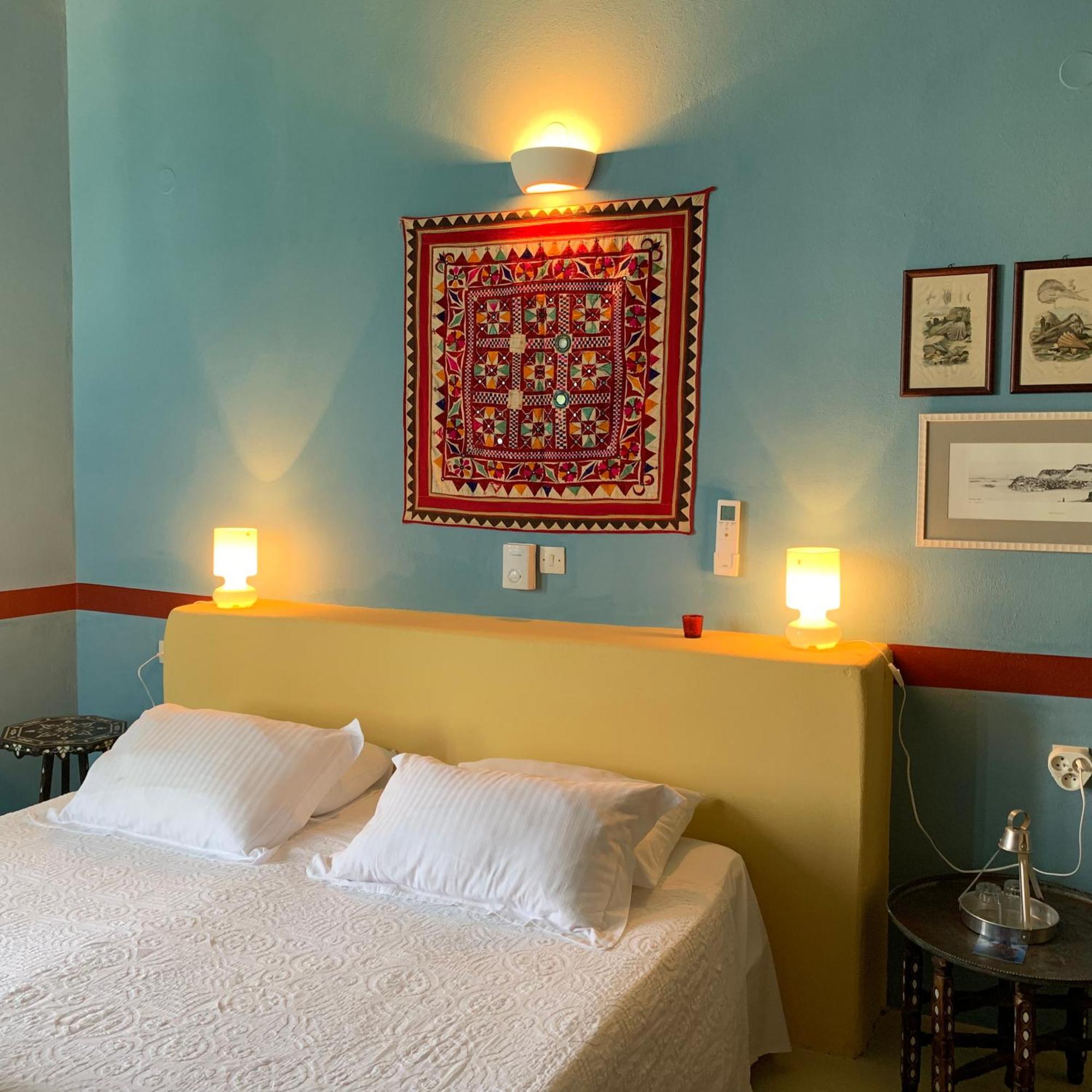 Mediterraneo Hotel Meyísti Esterno foto