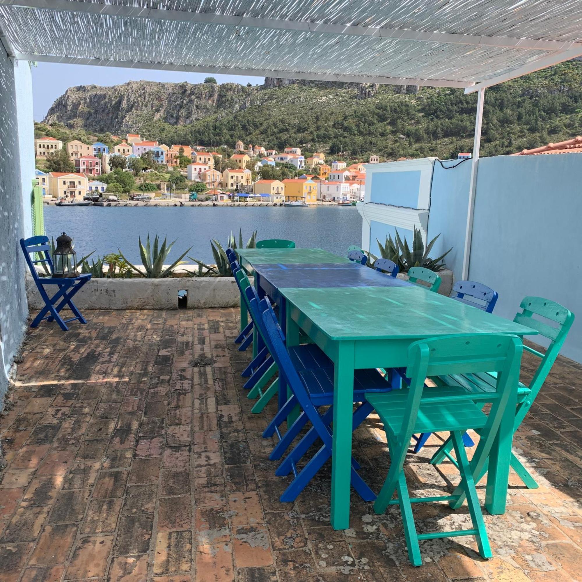 Mediterraneo Hotel Meyísti Esterno foto